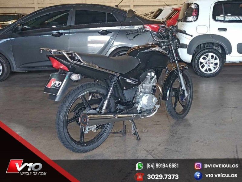 Honda Motos CG 125 TITAN KSE 2003/2004 V10 VEÍCULOS CAXIAS DO SUL / Carros no Vale