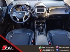 HYUNDAI IX35 2.0 MPI 4X2 16V 2012/2013 V10 VEÍCULOS CAXIAS DO SUL / Carros no Vale