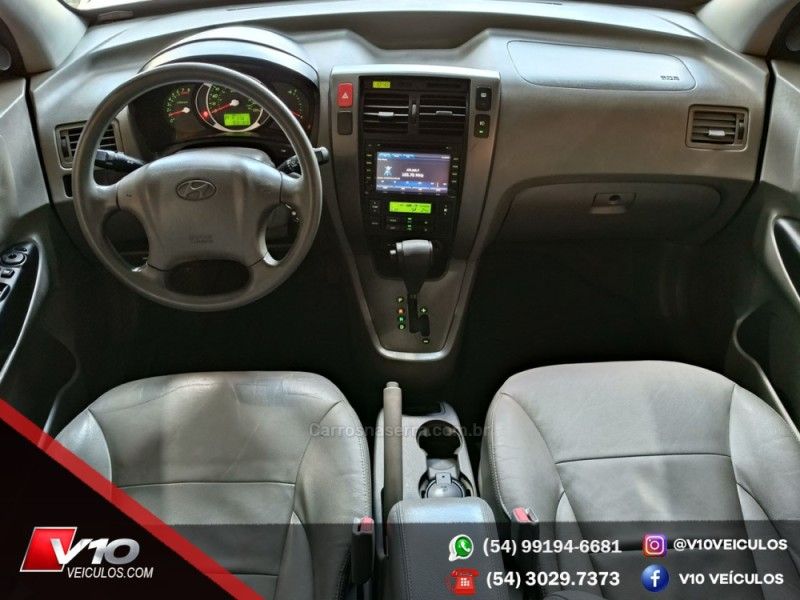 HYUNDAI TUCSON 2.0 MPFI GLS 16V 143CV 2WD 2015/2015 V10 VEÍCULOS CAXIAS DO SUL / Carros no Vale