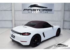 PORSCHE 718 2.0 16V H4 BOXSTER PDK 2016/2017 PASTORE CAR COLLECTION BENTO GONÇALVES / Carros no Vale