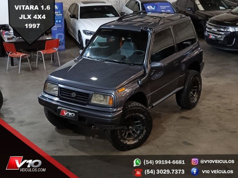 SUZUKI VITARA 1.6 JLX METAL TOP 4X4 8V 1996/1997 V10 VEÍCULOS CAXIAS DO SUL / Carros no Vale