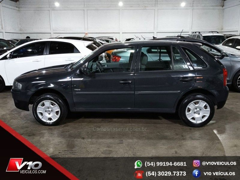 VOLKSWAGEN GOL 1.0 MI TREND 8V 2007/2008 V10 VEÍCULOS CAXIAS DO SUL / Carros no Vale