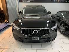 VOLVO XC60 2.0 T5 GASOLINA MOMENTUM AWD GEARTRONIC 2019/2020 FÁBIO BERNARDES PORTO ALEGRE / Carros no Vale