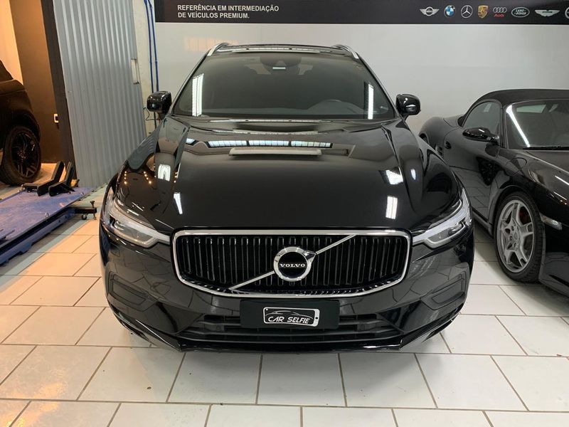 VOLVO XC60 2.0 T5 GASOLINA MOMENTUM AWD GEARTRONIC 2019/2020 FÁBIO BERNARDES PORTO ALEGRE / Carros no Vale