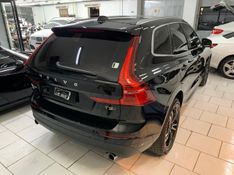 VOLVO XC60 2.0 T5 GASOLINA MOMENTUM AWD GEARTRONIC 2019/2020 FÁBIO BERNARDES PORTO ALEGRE / Carros no Vale