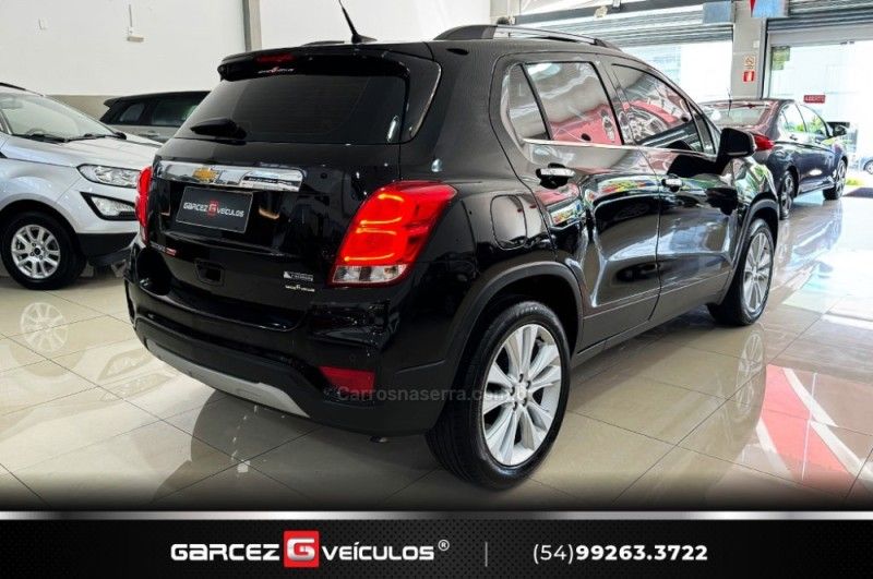 CHEVROLET TRACKER 1.4 16V PREMIER TURBO 2017/2018 GARCEZ VEÍCULOS BENTO GONÇALVES / Carros no Vale