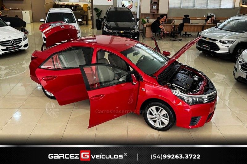 TOYOTA COROLLA 1.8 GLI UPPER 16V 2016/2016 GARCEZ VEÍCULOS BENTO GONÇALVES / Carros no Vale