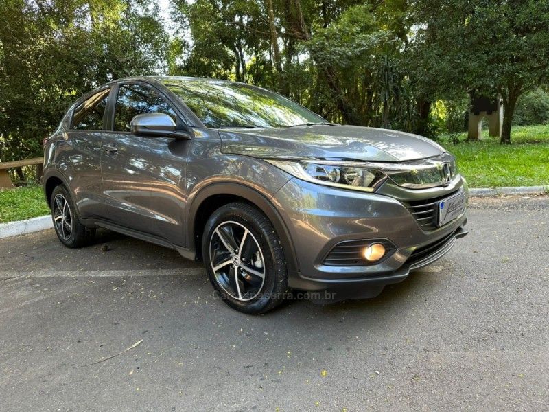 HONDA HR-V 1.8 16V LX 2018/2019 KASPER VEÍCULOS DOIS IRMÃOS / Carros no Vale