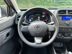 RENAULT KWID 1.0 12V SCE ZEN 2023/2024 KASPER VEÍCULOS DOIS IRMÃOS / Carros no Vale