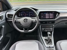 VOLKSWAGEN T-CROSS 1.0 COMFORTLINE TSI 2020/2021 KASPER VEÍCULOS DOIS IRMÃOS / Carros no Vale