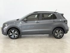 VOLKSWAGEN T-CROSS 1.0 COMFORTLINE TSI 2022/2023 FOCAR VEÍCULOS CAXIAS DO SUL / Carros no Vale