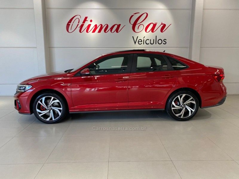 VOLKSWAGEN JETTA 2.0 16V TSI GLI 350 2024/2024 ÓTIMA CAR FLORES DA CUNHA / Carros no Vale