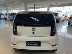 VOLKSWAGEN UP 1.0 MPI MOVE UP 12V 2017/2018 CIMIRRO AUTOMÓVEIS TAQUARA / Carros no Vale