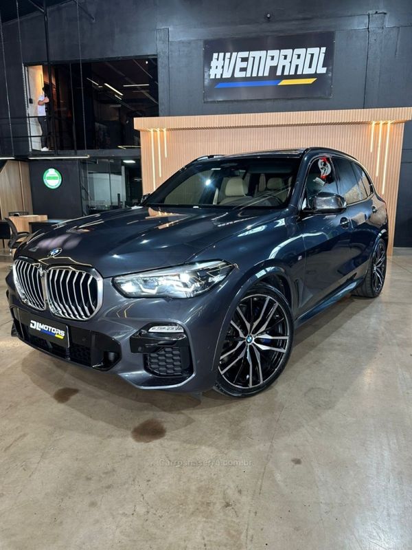 BMW X5 3.0 4X4 30D I6 TURBO 2019/2019 DL MOTORS LAJEADO / Carros no Vale