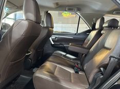 TOYOTA HILUX 2.8 SRX 4X4 CD 16V 2016/2016 DL MOTORS LAJEADO / Carros no Vale