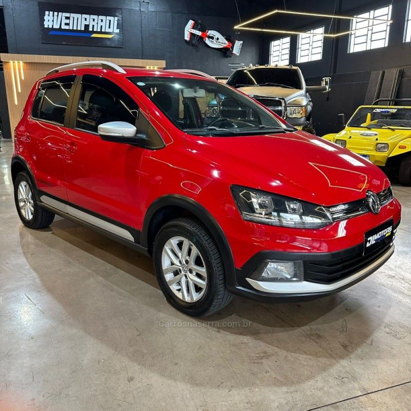 VOLKSWAGEN CROSSFOX 1.6 MI 8V 2015/2015 DL MOTORS LAJEADO / Carros no Vale