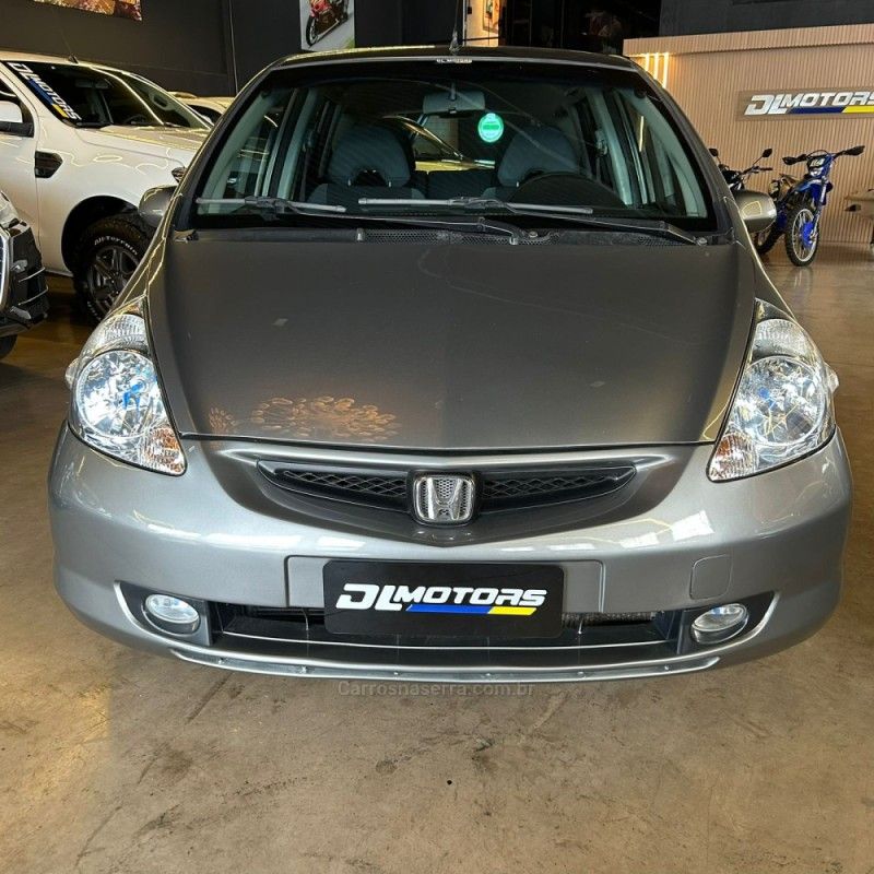 HONDA FIT 1.4 LX 8V 2004/2005 DL MOTORS LAJEADO / Carros no Vale