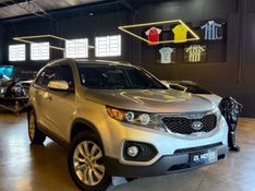 KIA SORENTO 2.4 EX2 4X2 16V 7 LUGARES 2011/2012 DL MOTORS LAJEADO / Carros no Vale