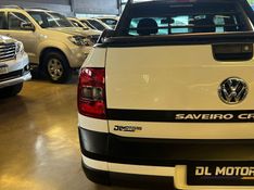 VOLKSWAGEN SAVEIRO 1.6 CROSS CE 8V 2014/2014 DL MOTORS LAJEADO / Carros no Vale