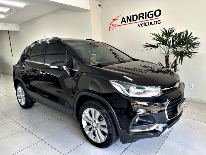 CHEVROLET TRACKER 1.4 16V PREMIER TURBO 2018/2019 ANDRIGO VEÍCULOS CAXIAS DO SUL / Carros no Vale