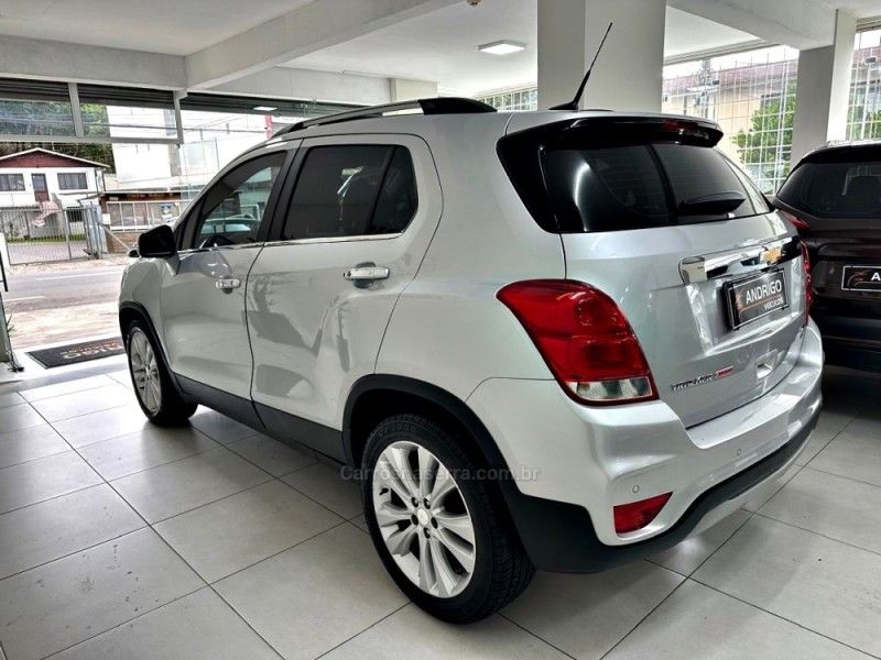 CHEVROLET TRACKER 1.4 16V PREMIER TURBO 2018/2018 ANDRIGO VEÍCULOS CAXIAS DO SUL / Carros no Vale