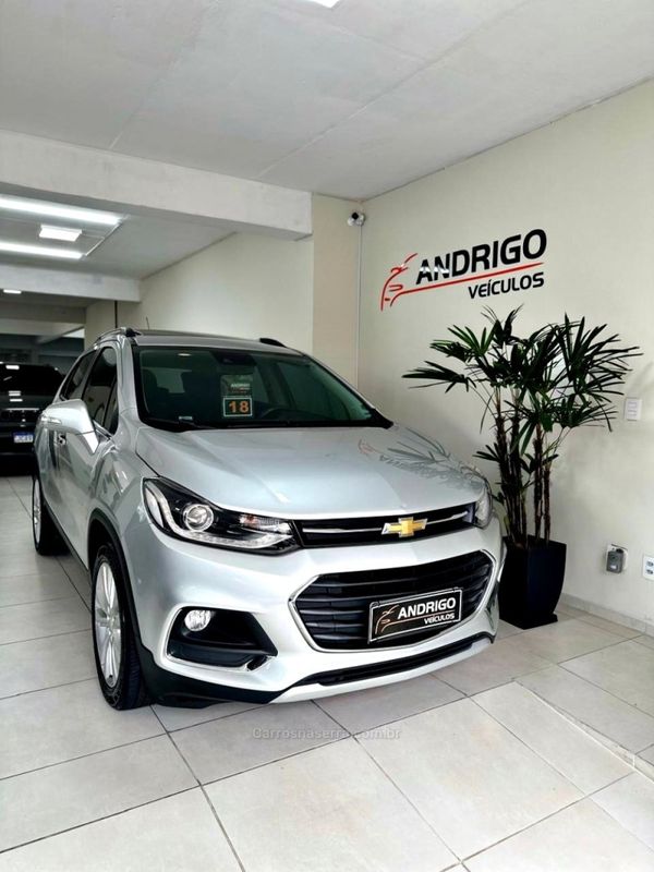 CHEVROLET TRACKER 1.4 16V PREMIER TURBO 2018/2018 ANDRIGO VEÍCULOS CAXIAS DO SUL / Carros no Vale