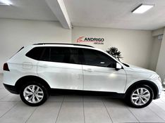 VOLKSWAGEN TIGUAN 1.4 ALLSPACE COMFORT 250 TSI 2018/2018 ANDRIGO VEÍCULOS CAXIAS DO SUL / Carros no Vale