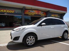 FORD FIESTA 1.6 ROCAM SE PLUS SEDAN 8V 2012/2012 BOURSCHEID CARROS E MOTOS SANTA CLARA DO SUL / Carros no Vale