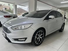 FORD FOCUS 2.0 TITANIUM HATCH 16V 2016/2017 ANDRIGO VEÍCULOS CAXIAS DO SUL / Carros no Vale