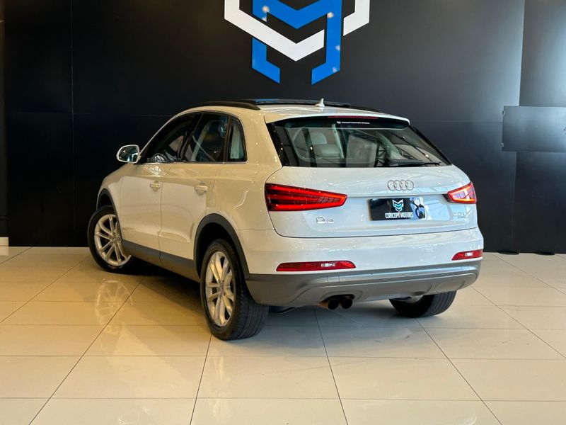 Audi Q3 2.0 TFSI Quat 170/180cv S-tronic 5p 2014/2015 CONCEPT MOTORS PASSO FUNDO / Carros no Vale