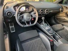 Audi Tt Rs 2.5 TFSI QUATTRO S Tronic 2020/2021 CONCEPT MOTORS PASSO FUNDO / Carros no Vale