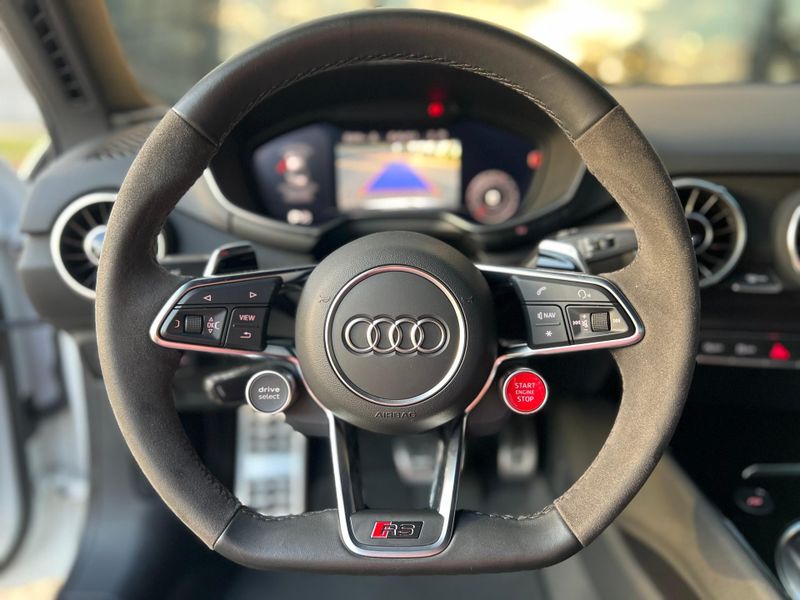 Audi Tt Rs 2.5 TFSI QUATTRO S Tronic 2020/2021 CONCEPT MOTORS PASSO FUNDO / Carros no Vale