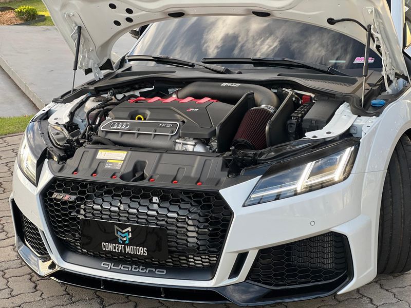 Audi Tt Rs 2.5 TFSI QUATTRO S Tronic 2020/2021 CONCEPT MOTORS PASSO FUNDO / Carros no Vale