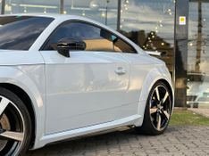 Audi Tt Rs 2.5 TFSI QUATTRO S Tronic 2020/2021 CONCEPT MOTORS PASSO FUNDO / Carros no Vale