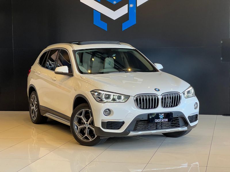 BMW X1 SDRIVE 20i 2.0/2.0 TB Acti.Flex Aut. 2019/2019 CONCEPT MOTORS PASSO FUNDO / Carros no Vale