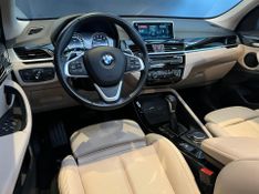 BMW X1 SDRIVE 20i 2.0/2.0 TB Acti.Flex Aut. 2019/2019 CONCEPT MOTORS PASSO FUNDO / Carros no Vale