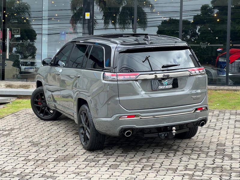 Jeep Commander Black Hurricane 2.0 4×4 TB Aut 2024/2025 CONCEPT MOTORS PASSO FUNDO / Carros no Vale