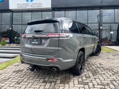 Jeep Commander Black Hurricane 2.0 4×4 TB Aut 2024/2025 CONCEPT MOTORS PASSO FUNDO / Carros no Vale