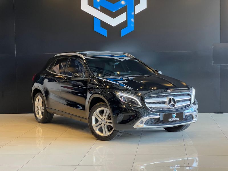 Mercedes-Benz Gla 250 GLA 250 Enduro 2.0 TB 16V 211cv Aut. 2015/2016 CONCEPT MOTORS PASSO FUNDO / Carros no Vale