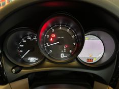 Porsche Macan 2.0 Turbo 2022/2022 CONCEPT MOTORS PASSO FUNDO / Carros no Vale