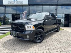 Ram Classic LARAMIE NIGHT ED 5.7 4X4 Aut. 2022/2022 CONCEPT MOTORS PASSO FUNDO / Carros no Vale