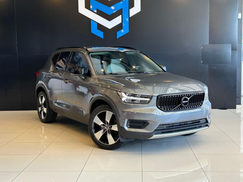 Volvo XC40 T-5 MOMENTUM 2.0 252cv AWD 2019/2019 CONCEPT MOTORS PASSO FUNDO / Carros no Vale