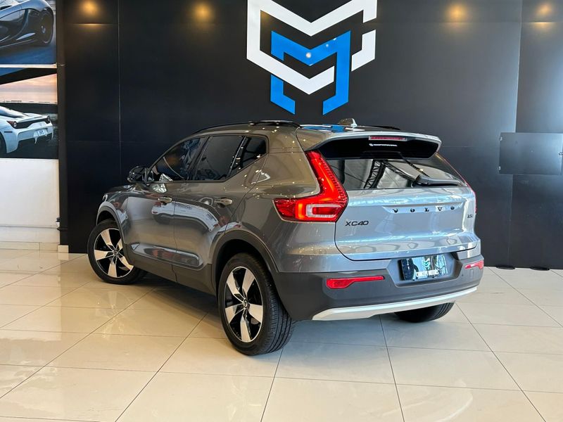 Volvo XC40 T-5 MOMENTUM 2.0 252cv AWD 2019/2019 CONCEPT MOTORS PASSO FUNDO / Carros no Vale