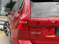 Volvo XC60 T-8 INSCRIPTION 2.0 (HÃ­brido) 2021/2021 CONCEPT MOTORS PASSO FUNDO / Carros no Vale