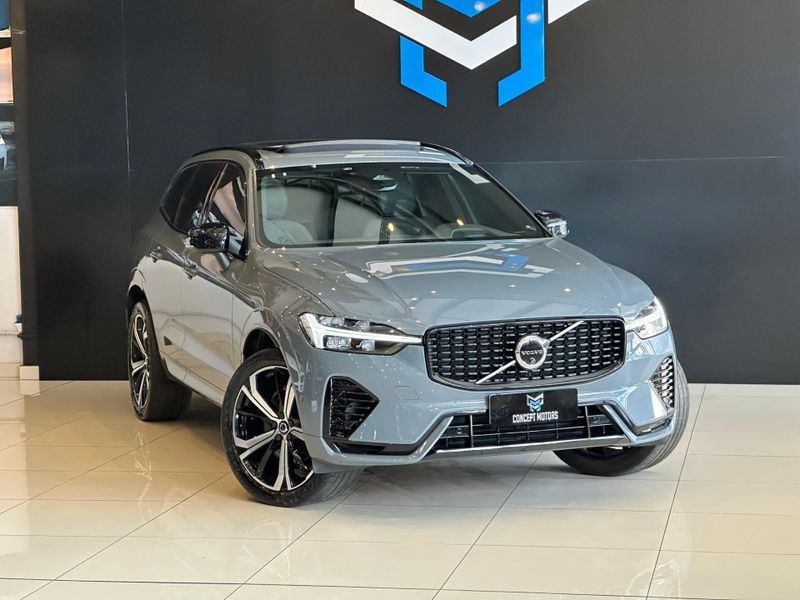 Volvo XC60 T-8 Ultim.Dark 2.0 AWD (HÃ­brido) 2022/2023 CONCEPT MOTORS PASSO FUNDO / Carros no Vale