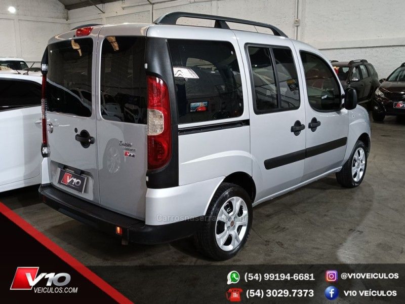 FIAT DOBLÓ 1.8 MPI ESSENCE 16V 7P 2019/2020 V10 VEÍCULOS CAXIAS DO SUL / Carros no Vale