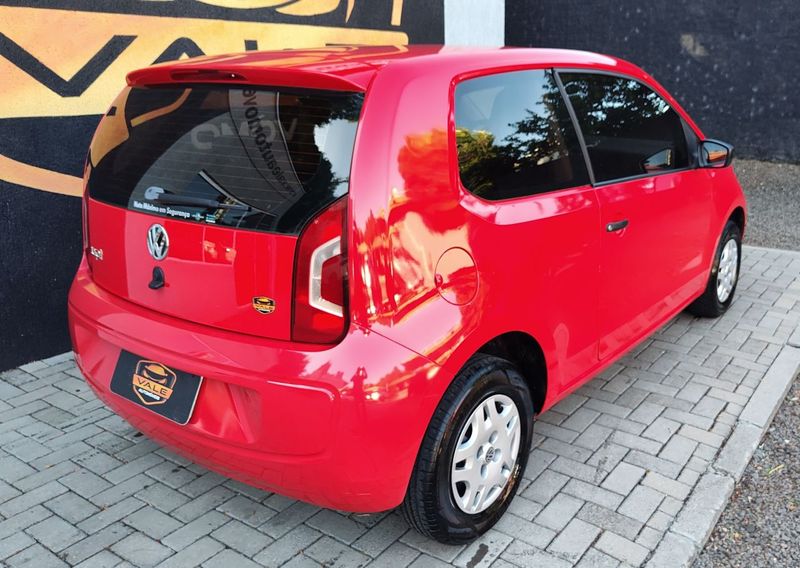 VOLKSWAGEN Up! Take 1.0 T 12V 3p 2014/2015 VALE AUTOMÓVEIS LAJEADO / Carros no Vale