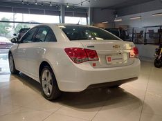 Chevrolet CRUZE 1.8 LT 16V FLEX 4P AUTOMÁTICO 2012/2012 BETIOLO NOVOS E SEMINOVOS LAJEADO / Carros no Vale