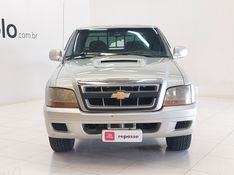 Chevrolet S10 2.8 4X4 CD 12V TURBO INTERCOOLER DIESEL 4P MANUAL 2001/2001 BETIOLO NOVOS E SEMINOVOS LAJEADO / Carros no Vale