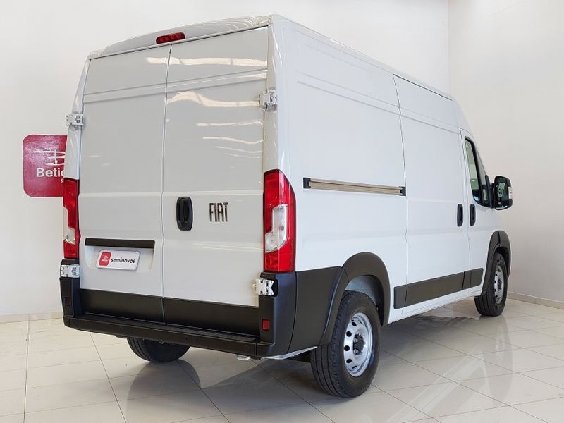 Fiat DUCATO 2.2 BLUEHDI DIESEL CARGO MANUAL 2023/2023 BETIOLO NOVOS E SEMINOVOS LAJEADO / Carros no Vale